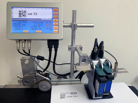 Hoge resolutie inkjetprinters 12.7mm 25.4m EA TIJ 2.5 Automatische datumprinter voor QR-code data tijd