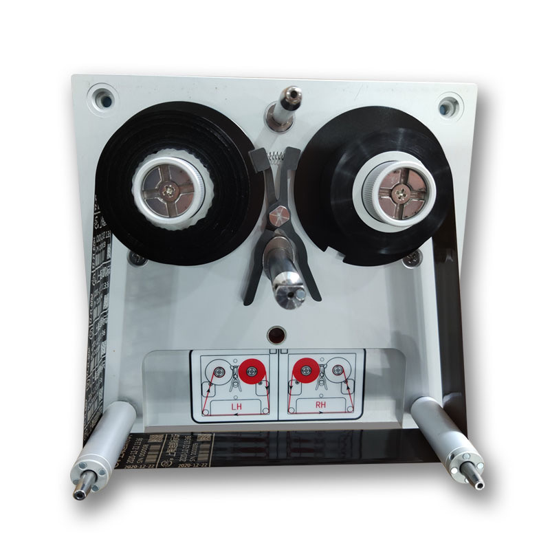 DIKAI D05S Automatische overprinter voor warmteoverdracht met een maximale afdrukoppervlakte van 53 mm*150 mm en een luchttoevoer van 6 bar/90 psi